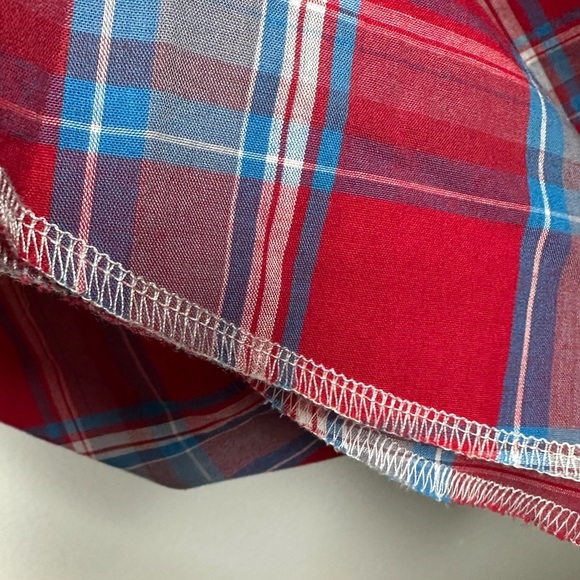 Wrangler Men's Red and Blue Plaid Button Down Shirt - Picture 4 of 6